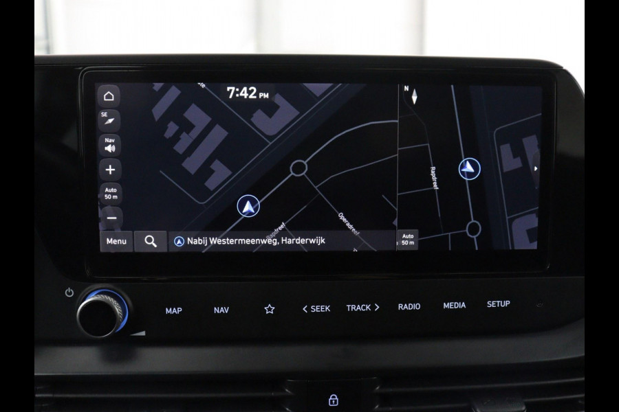 Hyundai i20 1.0 T-GDI Comfort Smart | Cruise control | Carplay | Park assist | | Dodehoek detectie |  Camera | Virtueel dashboard | DAB