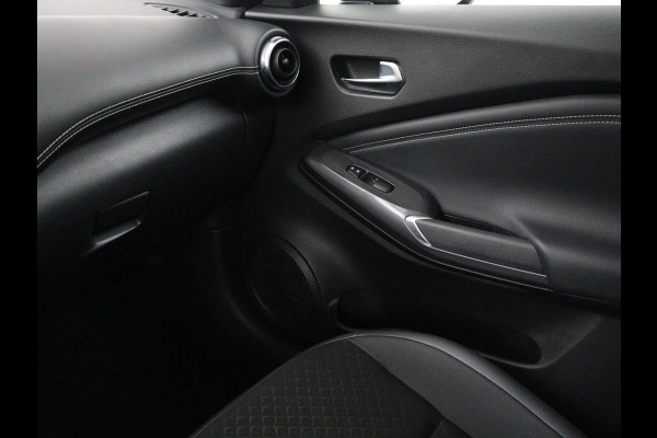 Nissan Juke 1.0 DIG-T N-Design | Half leder | Carplay | Cruise control | Park assist | Camera | Climate control | Keyless | Lichtmetaal 19" |