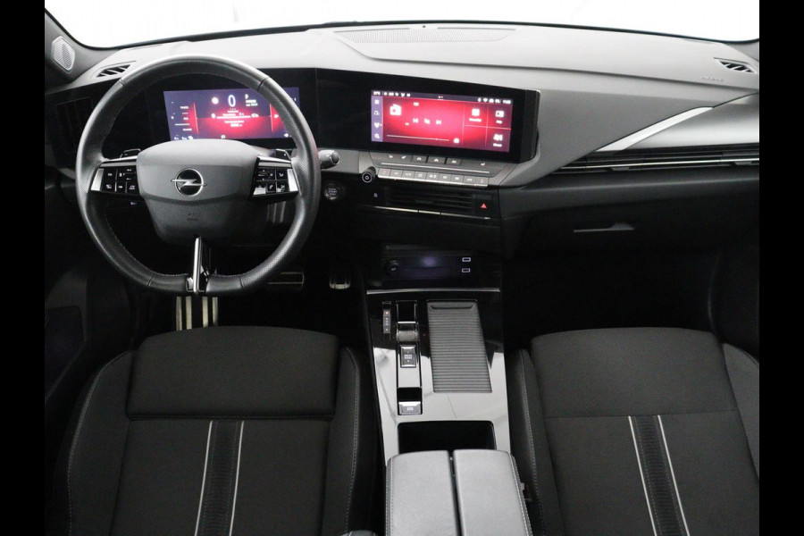 Opel Astra 1.6 Hybrid GS Line | SOH 97.7% | Adaptive cruise | Stuur/stoel verwarming | 360 camera | Climate control | Carplay | Sfeerverlichting | Full Led |