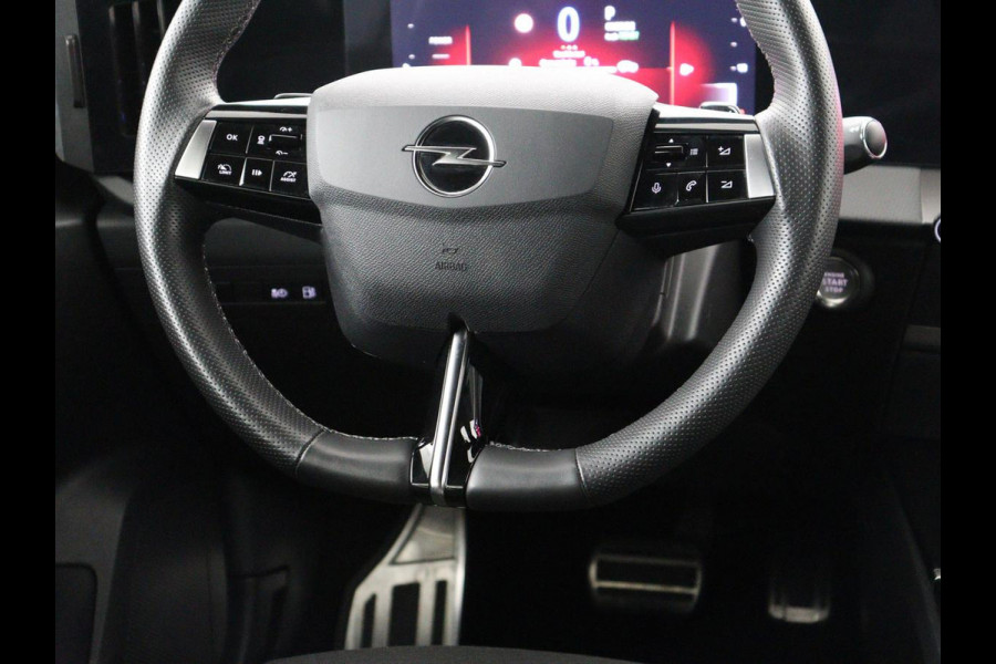 Opel Astra 1.6 Hybrid GS Line | SOH 97.7% | Adaptive cruise | Stuur/stoel verwarming | 360 camera | Climate control | Carplay | Sfeerverlichting | Full Led |