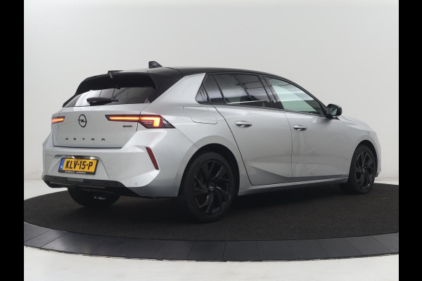 Opel Astra 1.6 Hybrid GS Line | SOH 97.7% | Adaptive cruise | Stuur/stoel verwarming | 360 camera | Climate control | Carplay | Sfeerverlichting | Full Led |