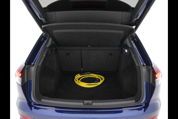 Audi Q4 e-tron 40 Launch edition 77 kWh [3-Fase-11kW] {SoH-94%} (INCL.BTW) *ADAPTIVE-CRUISE | SONOS-SOUND | HEATED-COMFORTSEATS | DIGI-COCKPIT | DAB+ | PRIVACY-GLASS | ECC | PDC | 20''ALU*