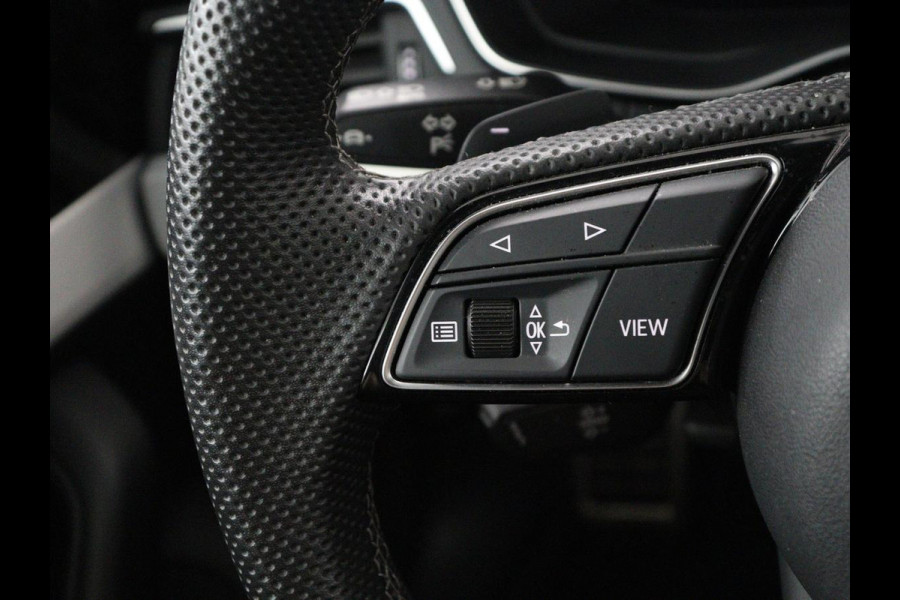 Audi A4 Avant 35 TFSI S edition Competition | Half Leder | Virtual Dashboard | Stoelverwarming | Cruise control | Park assist | Climate control | Drive select |