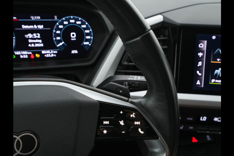 Audi Q4 e-tron 40 Launch edition 77 kWh [3-Fase-11kW] {SoH-94%} (INCL.BTW) *ADAPTIVE-CRUISE | SONOS-SOUND | HEATED-COMFORTSEATS | DIGI-COCKPIT | DAB+ | PRIVACY-GLASS | ECC | PDC | 20''ALU*