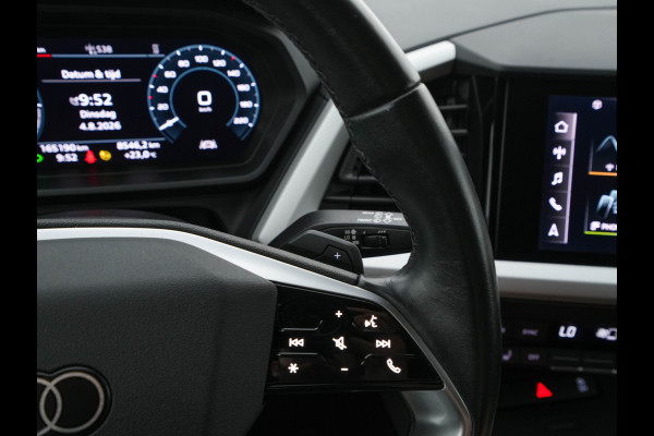Audi Q4 e-tron 40 Launch edition 77 kWh [3-Fase-11kW] {SoH-94%} (INCL.BTW) *ADAPTIVE-CRUISE | SONOS-SOUND | HEATED-COMFORTSEATS | DIGI-COCKPIT | DAB+ | PRIVACY-GLASS | ECC | PDC | 20''ALU*