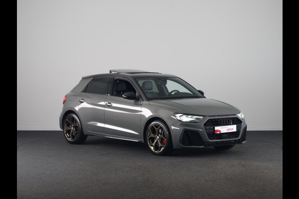 Audi A1 Sportback 40 TFSI edition one 200pk | Automaat | Schuifdak | B&O | Stoelverwarming | ACC | S line | Keyless