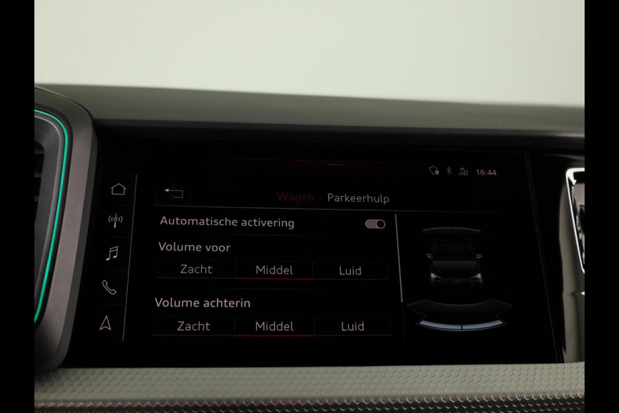 Audi A1 Sportback 40 TFSI edition one 200pk | Automaat | Schuifdak | B&O | Stoelverwarming | ACC | S line | Keyless