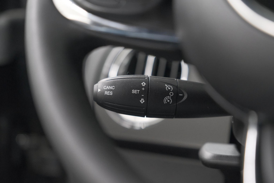 Fiat 500C 1.0 Hybrid Dolcevita | Apple Carplay | Parkeersensoren | Climate Control