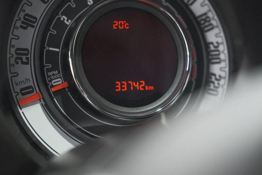 Fiat 500C 1.0 Hybrid Dolcevita | Apple Carplay | Parkeersensoren | Climate Control