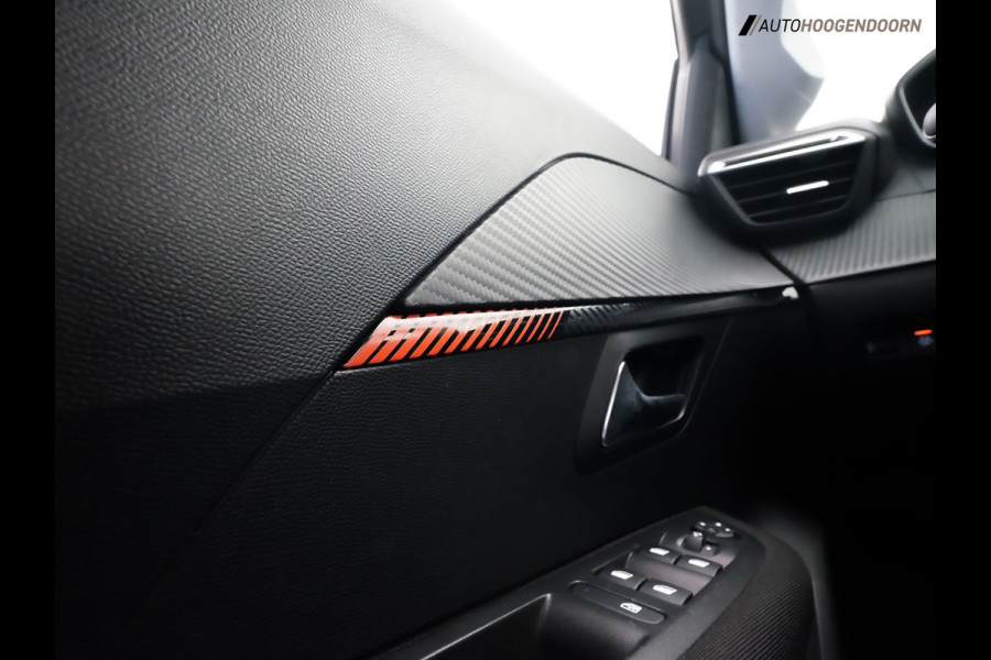 Peugeot 208 1.2 PureTech Active Sport (APPLE CARPLAY,LED VERLICHTING,CAMERA,CLIMATE,CRUISE,LM-VELGEN,SPORTSTOELEN,TOPCONDITIE)