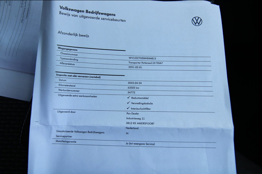 Volkswagen Transporter 2.0 TDI L1H1 / 150PK automaat / dubbel schuifdeur / app connect / cruise