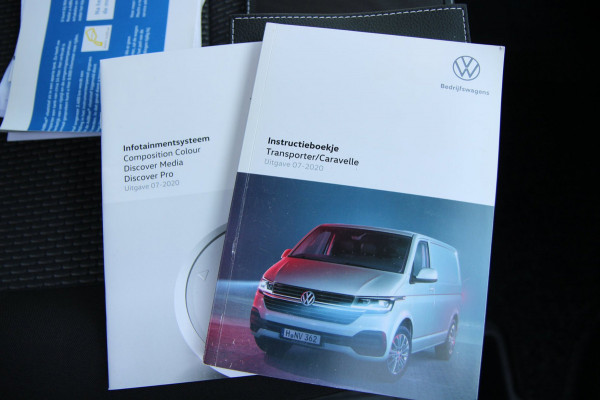 Volkswagen Transporter 2.0 TDI L1H1 / 150PK automaat / dubbel schuifdeur / app connect / cruise