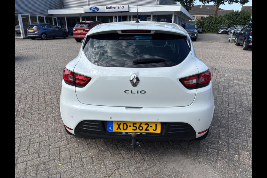 Renault Clio 0.9 TCe Zen 90pk Trekhaak | Airco | Cruise control | Navigatie | Parkeersensoren Achter