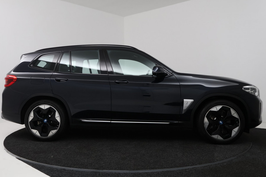 BMW iX3 High Executive 80 kWh SOH 97%(PANO, 360 CAMERA, H/K AUDIO, SFEERVERLICHTING, ADAPTIVE CRUISE, TREKHAAK, AUTOPILOT)