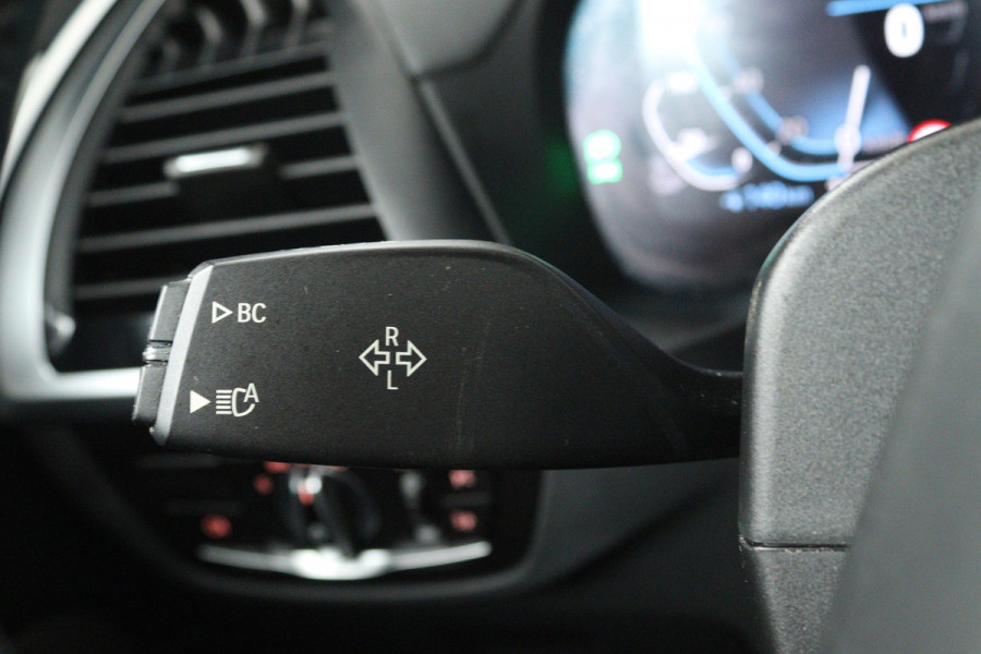 BMW iX3 High Executive 80 kWh SOH 97%(PANO, 360 CAMERA, H/K AUDIO, SFEERVERLICHTING, ADAPTIVE CRUISE, TREKHAAK, AUTOPILOT)