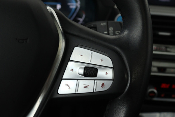 BMW iX3 High Executive 80 kWh SOH 97%(PANO, 360 CAMERA, H/K AUDIO, SFEERVERLICHTING, ADAPTIVE CRUISE, TREKHAAK, AUTOPILOT)