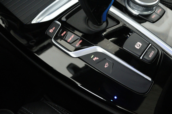 BMW iX3 High Executive 80 kWh SOH 97%(PANO, 360 CAMERA, H/K AUDIO, SFEERVERLICHTING, ADAPTIVE CRUISE, TREKHAAK, AUTOPILOT)