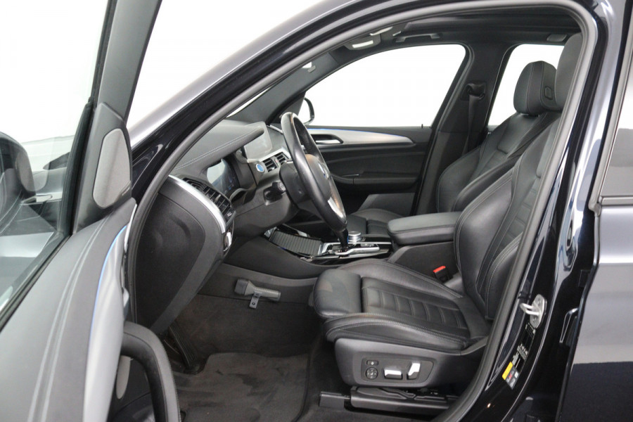 BMW iX3 High Executive 80 kWh SOH 97%(PANO, 360 CAMERA, H/K AUDIO, SFEERVERLICHTING, ADAPTIVE CRUISE, TREKHAAK, AUTOPILOT)