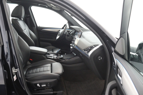 BMW iX3 High Executive 80 kWh SOH 97%(PANO, 360 CAMERA, H/K AUDIO, SFEERVERLICHTING, ADAPTIVE CRUISE, TREKHAAK, AUTOPILOT)