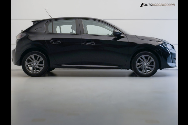 Peugeot 208 1.2 PureTech Active Sport (APPLE CARPLAY,LED VERLICHTING,CAMERA,CLIMATE,CRUISE,LM-VELGEN,SPORTSTOELEN,TOPCONDITIE)