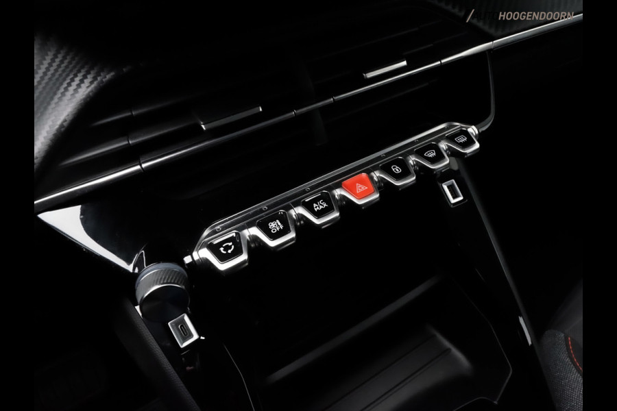 Peugeot 208 1.2 PureTech Active Sport (APPLE CARPLAY,LED VERLICHTING,CAMERA,CLIMATE,CRUISE,LM-VELGEN,SPORTSTOELEN,TOPCONDITIE)