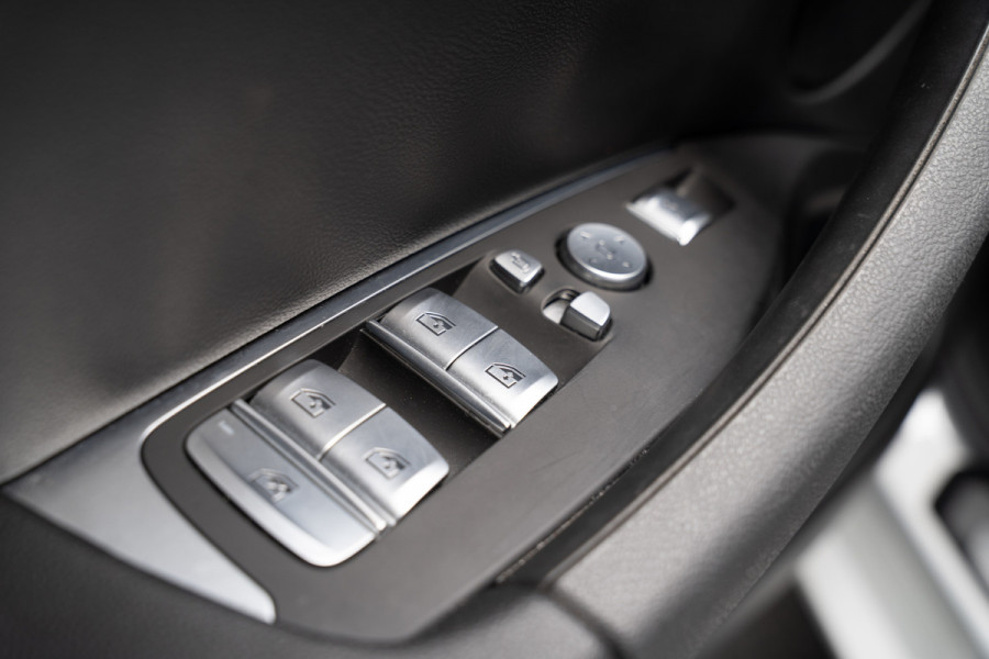 BMW X3 xDrive20i High Exe M-Pakket Leer Head-up Navi LED Elektr. achterklep Climate (3-zone) Elektr. trekhaak PDC LM velgen