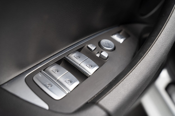 BMW X3 xDrive20i High Exe M-Pakket Leer Head-up Navi LED Elektr. achterklep Climate (3-zone) Elektr. trekhaak PDC LM velgen