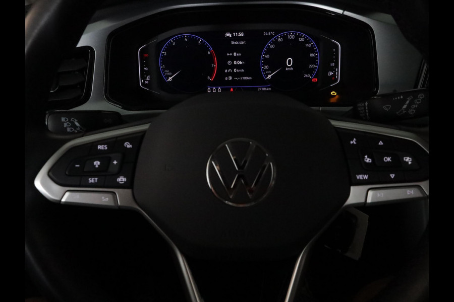 Volkswagen T-Roc 1.0 TSI Life 110 pk | Navigatie via App | Parkeersensoren (Park assist) | Achteruitrijcamera | Adaptieve cruise control | LED koplampen |