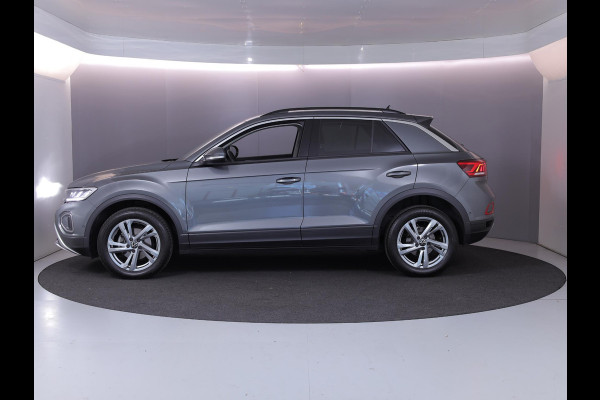 Volkswagen T-Roc 1.0 TSI Life 110 pk | Navigatie via App | Parkeersensoren (Park assist) | Achteruitrijcamera | Adaptieve cruise control | LED koplampen |