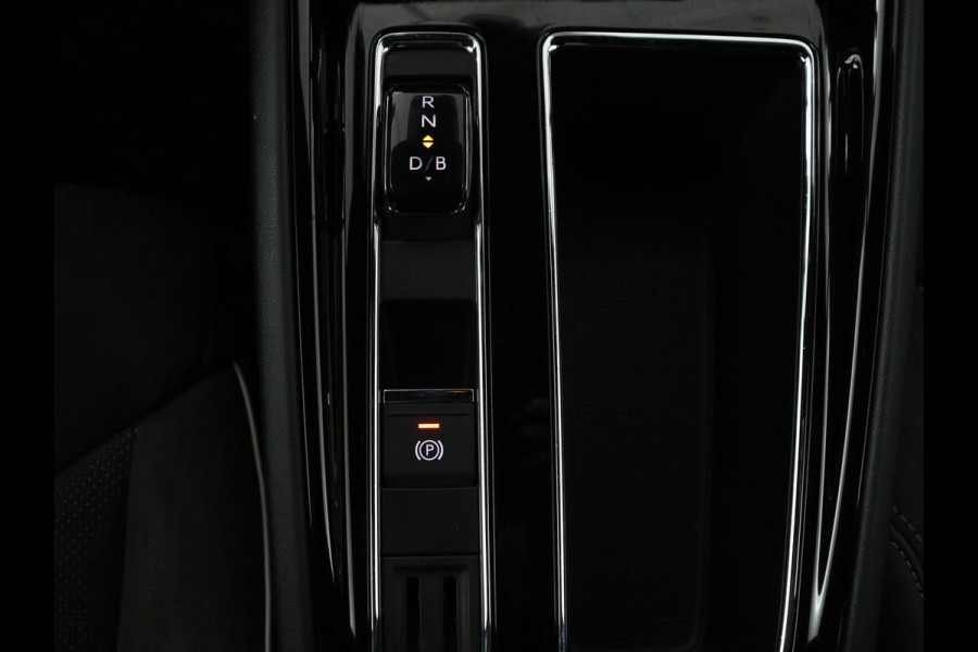 Škoda Enyaq iV 80 Sportline | SOH 93,2% | Leder/alcantara | Stuur/stoelverwarming | Carplay | Sfeerverlichting |  Adaptive cruise | Dodehoek detectie | Camera | Park assist