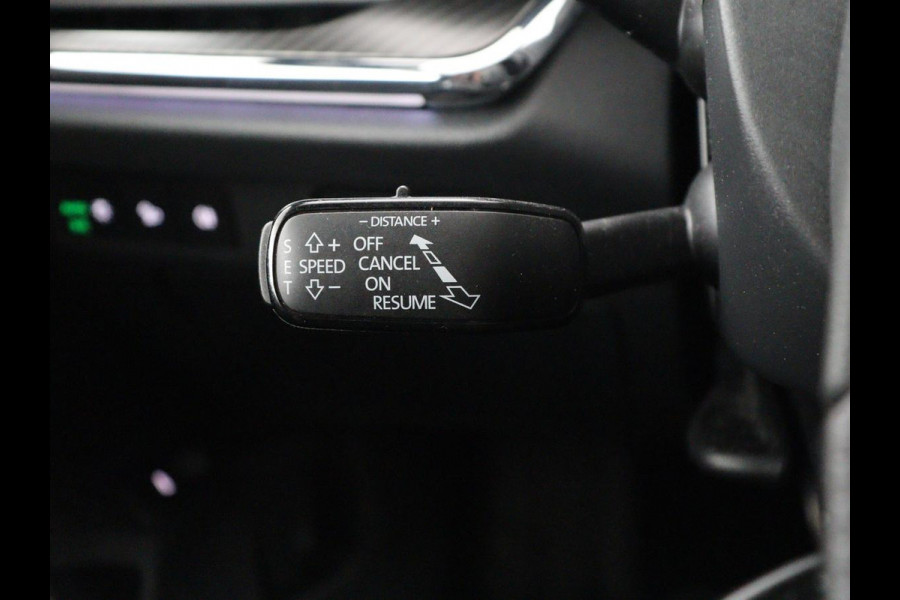 Škoda Enyaq iV 80 Sportline | SOH 93,2% | Leder/alcantara | Stuur/stoelverwarming | Carplay | Sfeerverlichting |  Adaptive cruise | Dodehoek detectie | Camera | Park assist