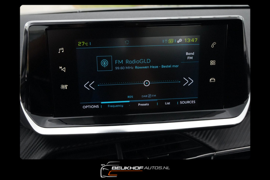 Peugeot e-2008 EV Active 50 kWh Carplay Navi Carbon Soh90.6%