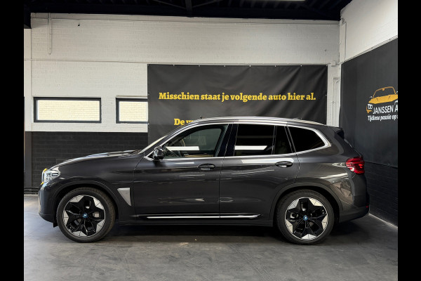 BMW iX3 High Executive 80 kWh | Pano | Sportstoelen | 360 | HUD | H&K | Adaptive Cruise | LED | ACC | Memory | NAP | NL Auto