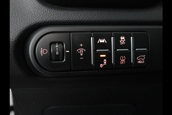 Kia ProCeed 1.5 T-GDI GT-Line | Panoramadak | Trekhaak | Half Leder | Stuur/stoelverwarming | Virtual dashboard | Adaptive cruise | Camera | Carplay | Dodehoek detectie |