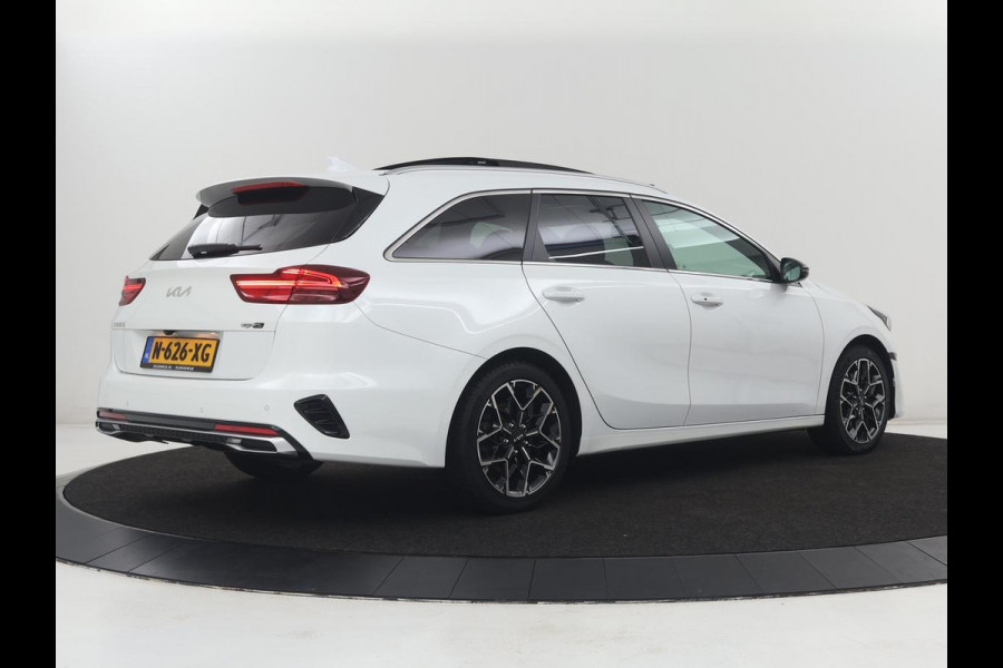 Kia ProCeed 1.5 T-GDI GT-Line | Panoramadak | Trekhaak | Half Leder | Stuur/stoelverwarming | Virtual dashboard | Adaptive cruise | Camera | Carplay | Dodehoek detectie |