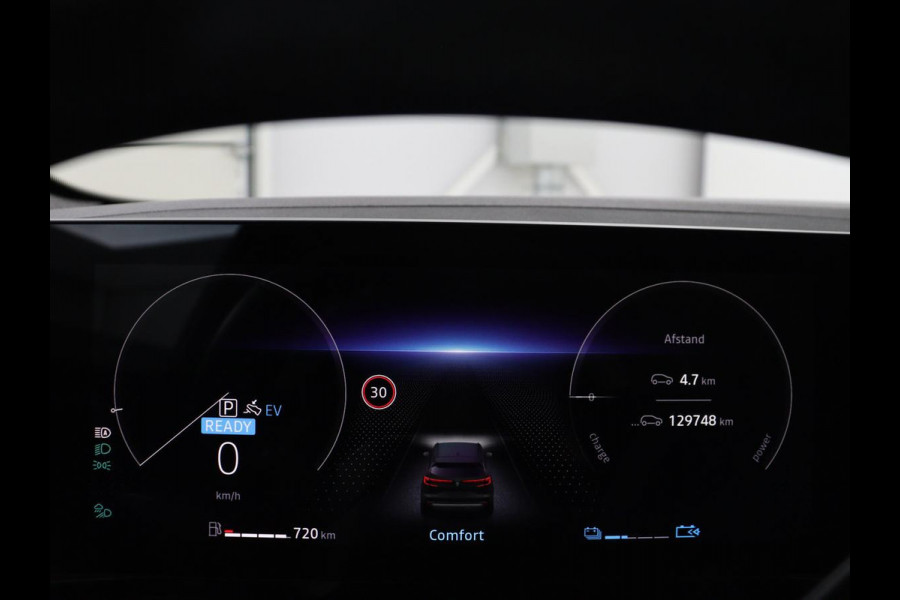 Renault Austral 1.3 mild hybrid | SOH 92,4% | Half leder | Climate control | Carplay | Virtual Dashboard | Adaptive Cruise | Camera | Park assist |