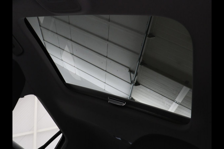 Audi Q2 30 TFSI Advanced edition | Panoramadak | Leder | Virtual Dashboard | Stoelverwarming | Climate control | Camera | Park assist | Cruise control | Navigatie |