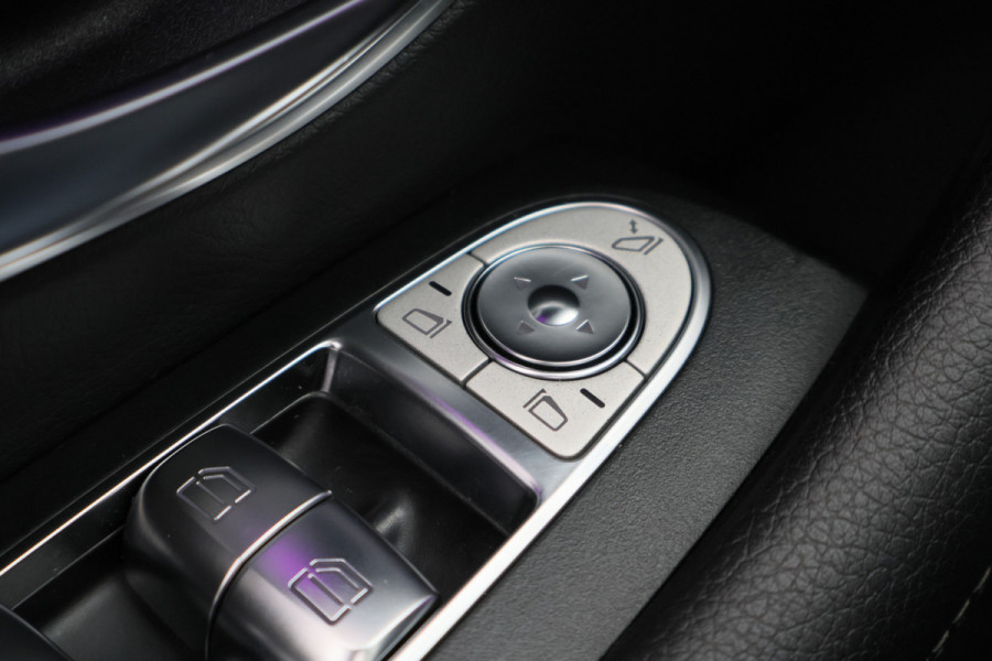 Mercedes-Benz E-Klasse Cabrio 200 25th Anniversary Edition AMG Burmester, Leer, Camera, Apple Carplay, 19", Afn. Trekhaak