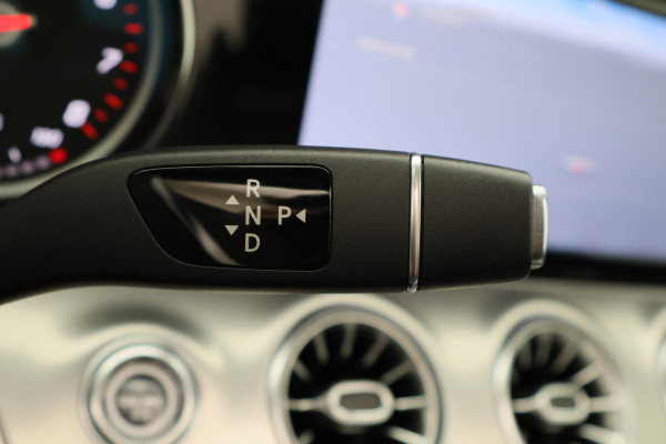 Mercedes-Benz E-Klasse Cabrio 200 25th Anniversary Edition AMG Burmester, Leer, Camera, Apple Carplay, 19", Afn. Trekhaak