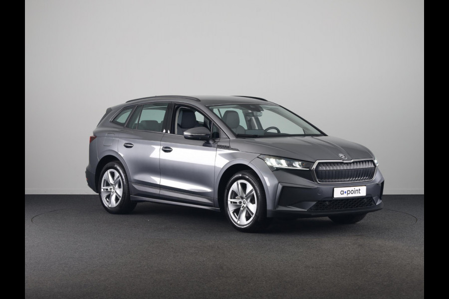 Škoda Enyaq 50 Selection 170 pk | SoH 100% | Navigatie | Parkeersensoren | Achteruitrijcamera | Lichtmetalen velgen 19" |