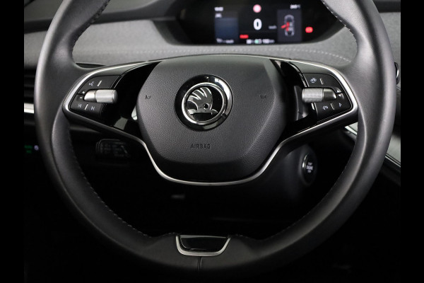 Škoda Enyaq 50 Selection 170 pk | SoH 100% | Navigatie | Parkeersensoren | Achteruitrijcamera | Lichtmetalen velgen 19" |