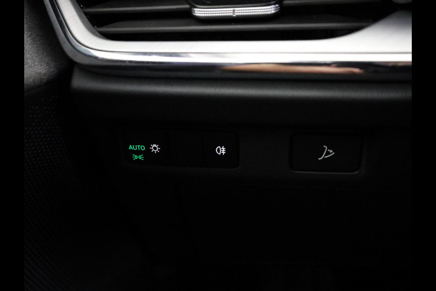 Škoda Enyaq 50 Selection 170 pk | SoH 100% | Navigatie | Parkeersensoren | Achteruitrijcamera | Lichtmetalen velgen 19" |