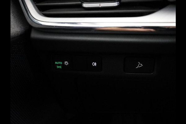 Škoda Enyaq 50 Selection 170 pk | SoH 100% | Navigatie | Parkeersensoren | Achteruitrijcamera | Lichtmetalen velgen 19" |