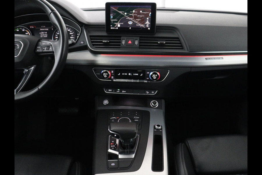 Audi Q5 55 TFSI e quattro Competition | 85,1% | Leder | Sfeerverlichting | Cruise control | Navigatie | 3 zone klimaat | Drive select | PHEV