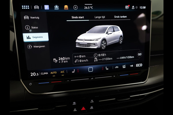 Volkswagen Golf 1.5 eHybrid Style Edition 204 pk Automaat (DSG) | Verlengde garantie | Navigatie | Panoramadak | Trekhaak (wegklapbaar) | Parkeersensoren (Park assist) | Achteruitrijcamera | Head-up display |