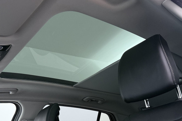 Kia Sportage 1.6 T-GDi Plug-in Hybrid AWD DynamicPlusLine (PANORAMADAK, TREKHAAK, STOEL/STUUR VERWARMING, CAMERA, ELEKTR STOELEN)