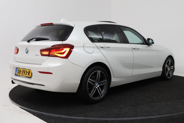 BMW 1-serie 118i High Executive Sport-Line (SCHUIF/KANTELDAK, GROOT-NAVIGATIE, STOELVERWARMING, SPORTSTOELEN, HARMAN KARDON)