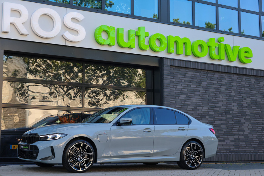 BMW 3-serie 330e M-SPORT | BTW | 360 | HUD | MEMORY | KEYLESS | LED | 20'' | ACC | LEDER | ELEK KOFFERKLEP |
