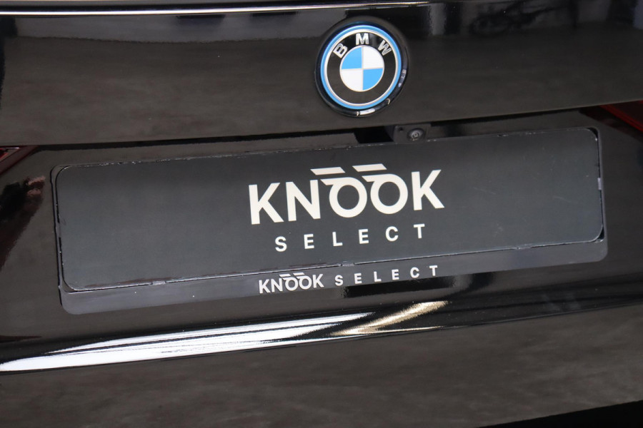 BMW X1 xDrive25e Executive Automaat / Navigatiesysteem / Climate Control / LED / M Dakreling / Active Guard / Parkeerhulpsysteem / DAB / Cruise Control
