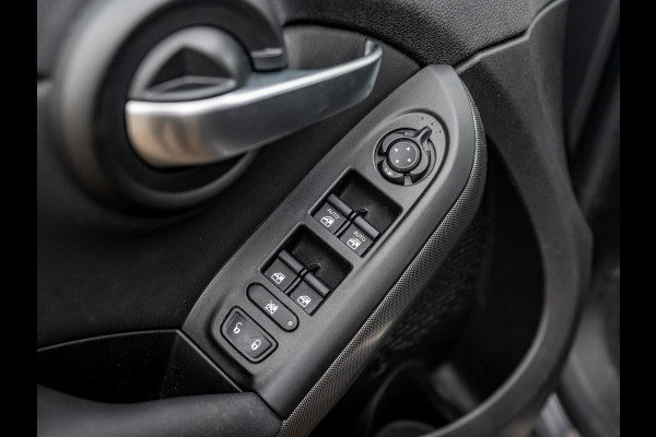 Fiat 500X 1.3 Turbo 150pk Sport Automaat Fiat 500 X 1.3 Turbo 150pk Sport Automaat | LED | Navi | 19" | Apple Carplay
